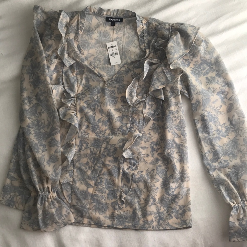 Express Top NWT!!!